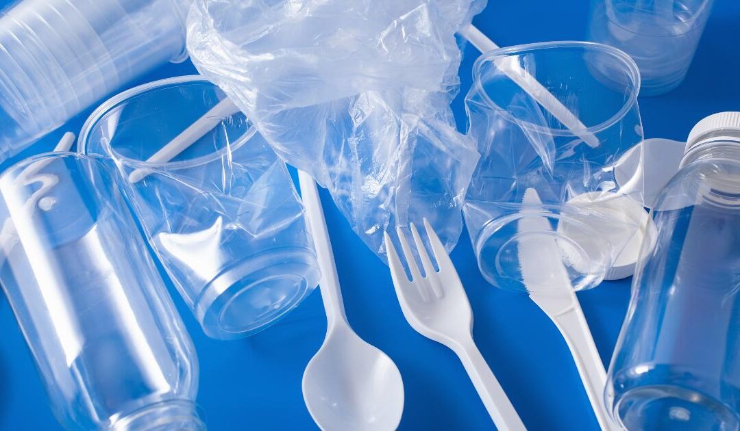 Impuesto especial sobre los envases de plástico no reutilizables: todo lo que debes saber.
